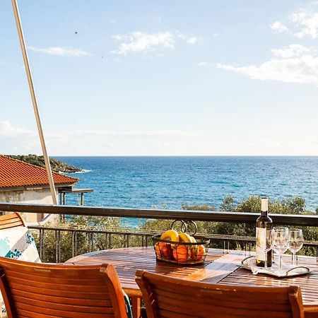 Sunset Serenity - Kardamili Seaside Getaway Экстерьер фото